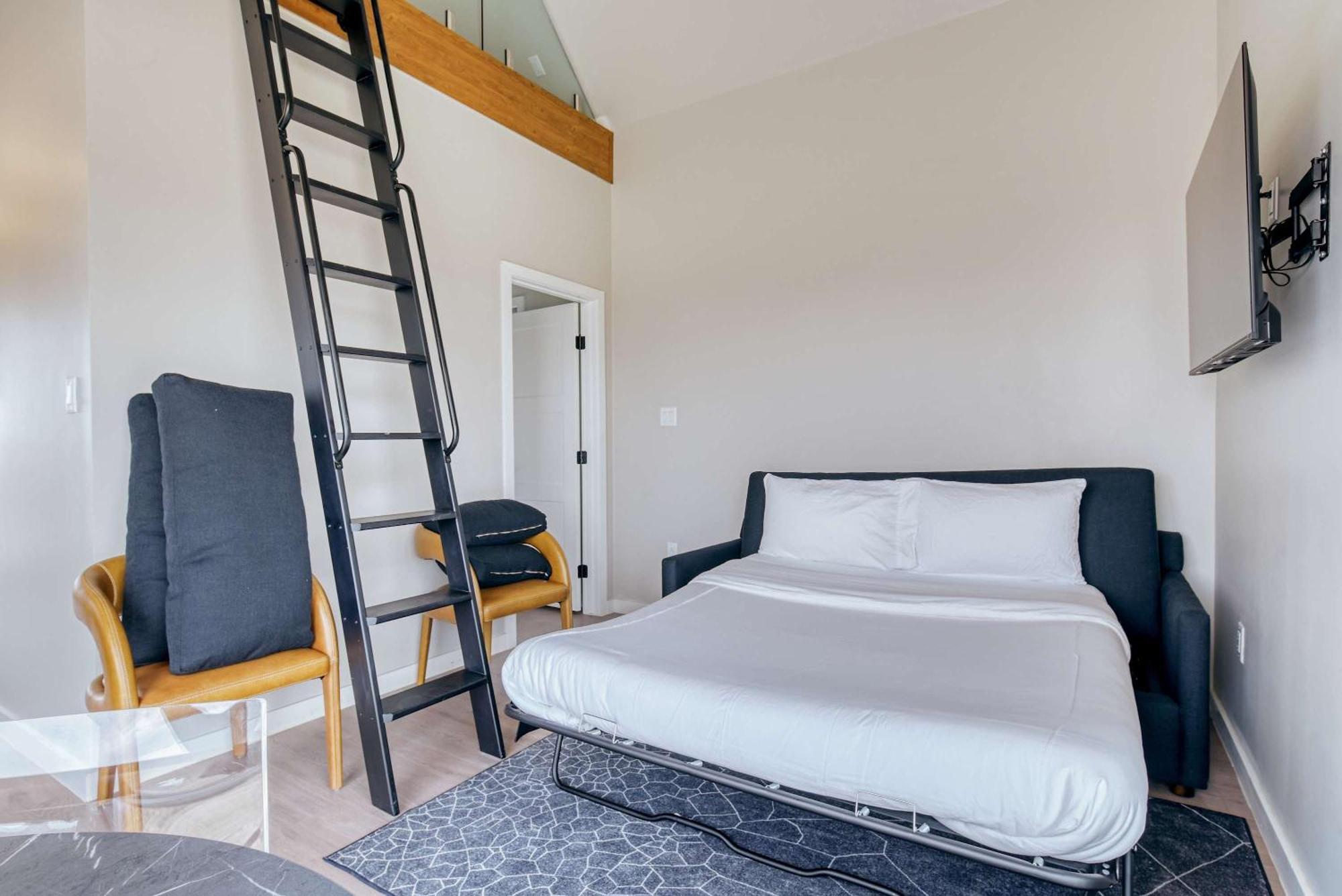 Stardust Luxury Cottage With Loft & A Great View 털링구아 외부 사진