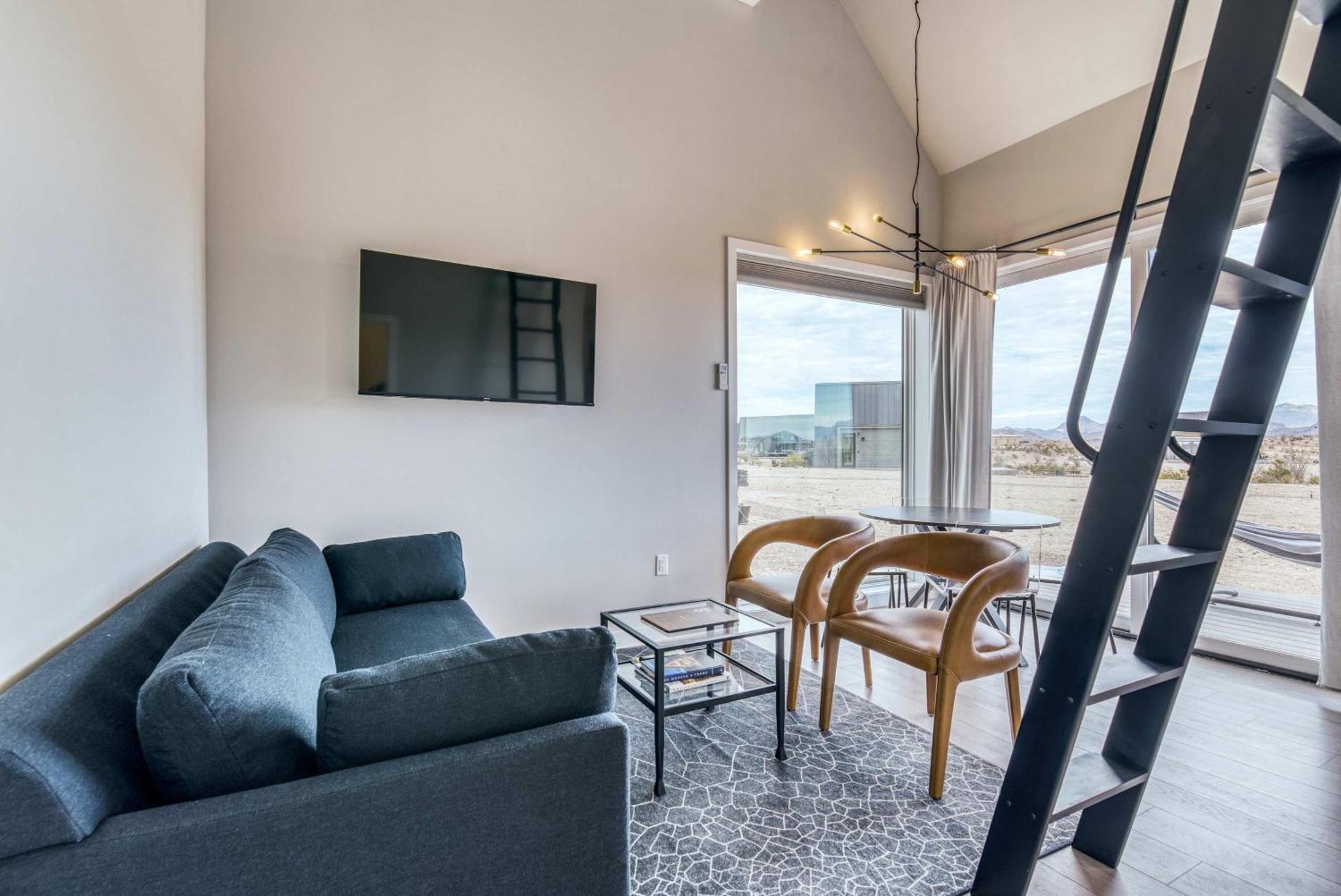 Stardust Luxury Cottage With Loft & A Great View 털링구아 외부 사진