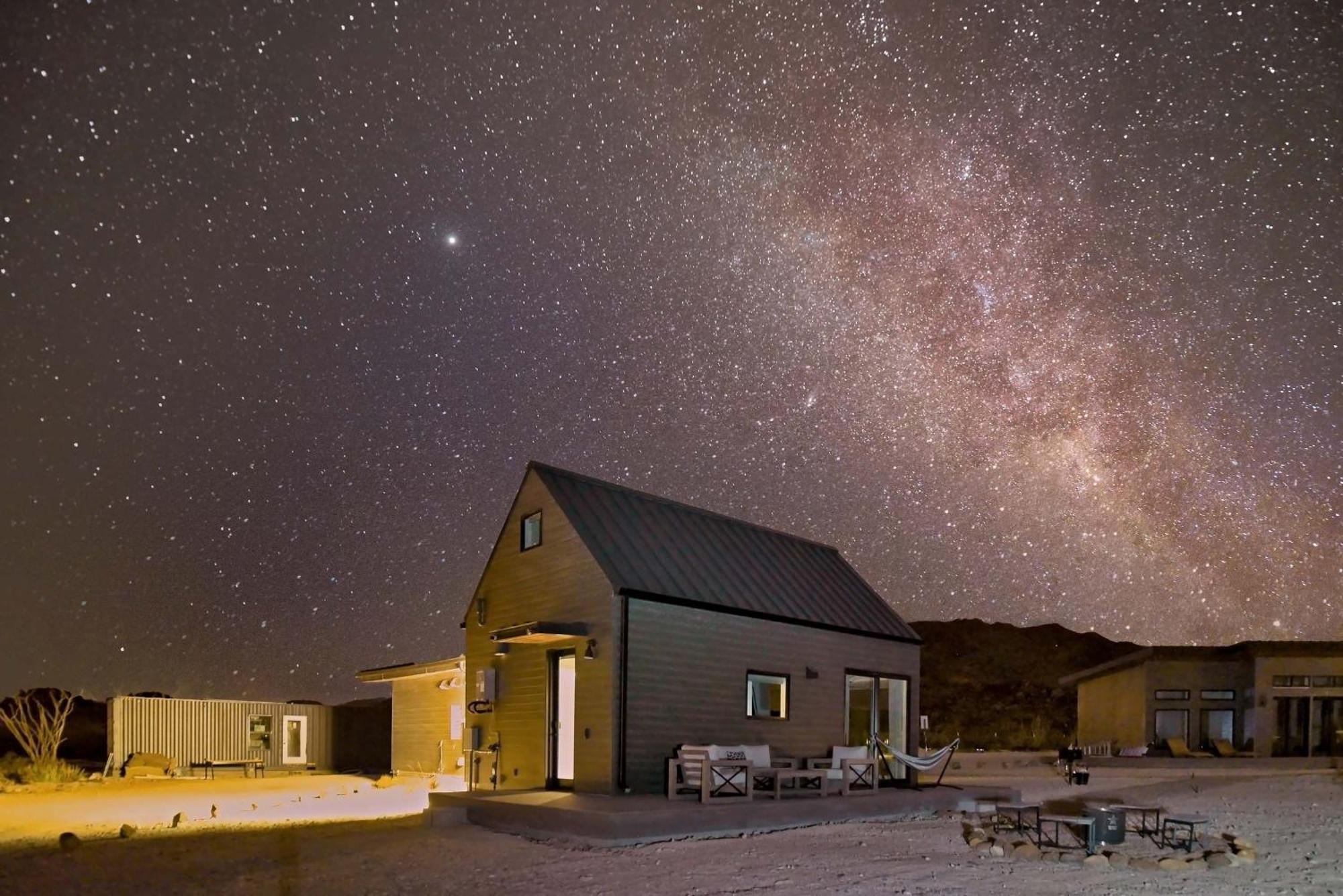 Stardust Luxury Cottage With Loft & A Great View 털링구아 외부 사진